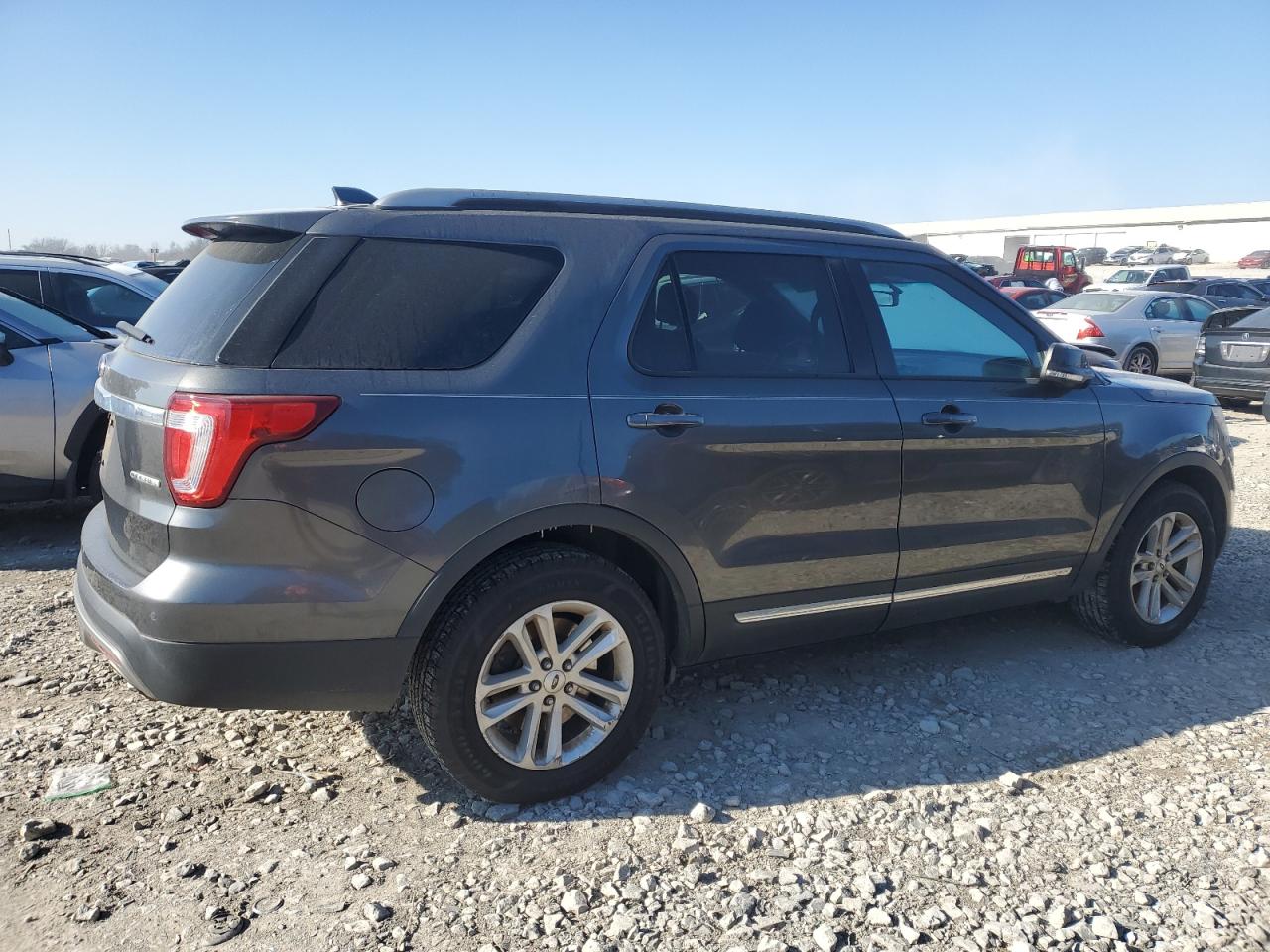 VIN 1FM5K7D87GGB77862 2016 FORD EXPLORER no.3