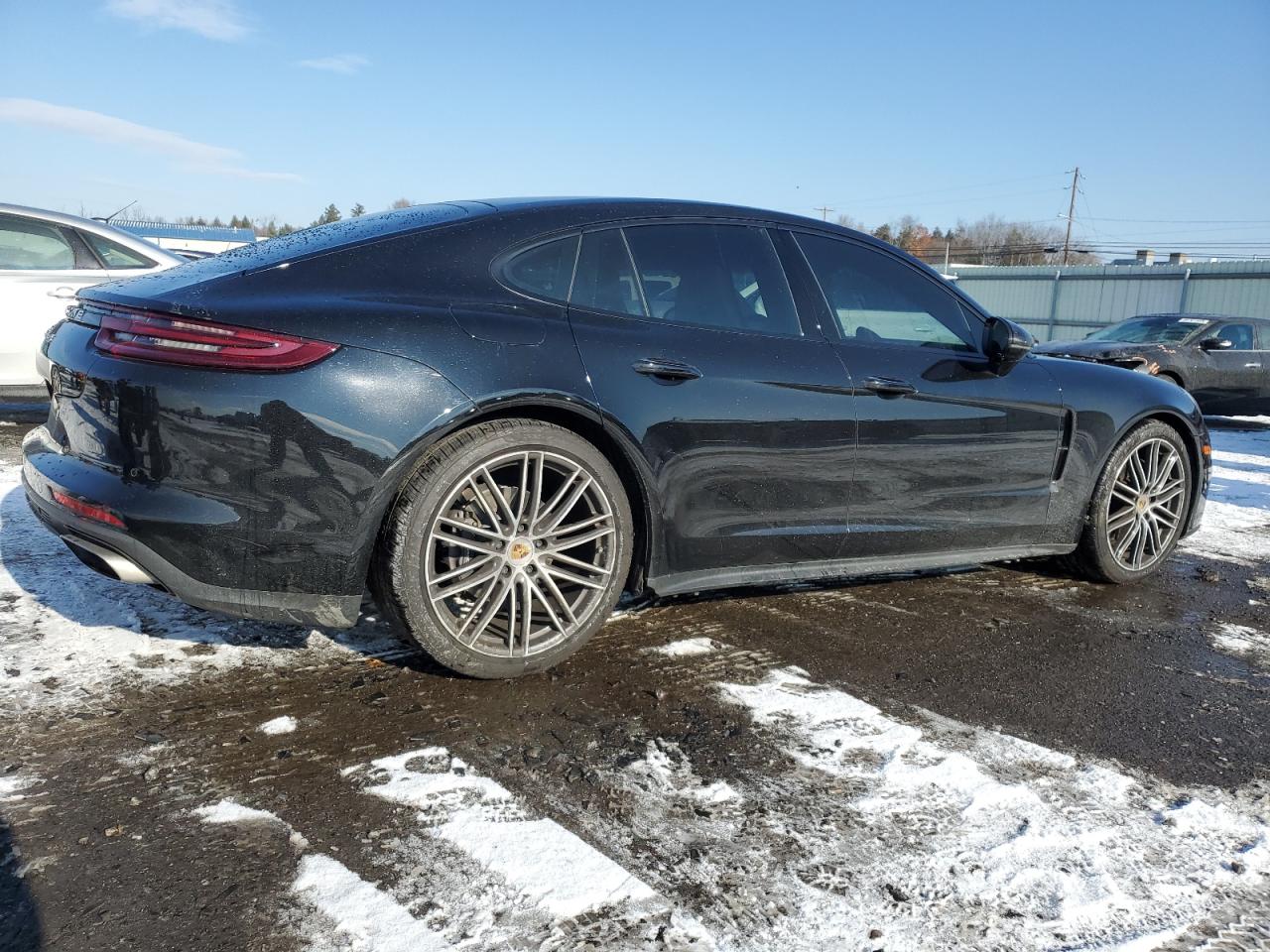 2018 Porsche Panamera - Image 3