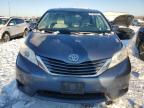 2017 Toyota Sienna Le zu verkaufen in Cahokia Heights, IL - Side
