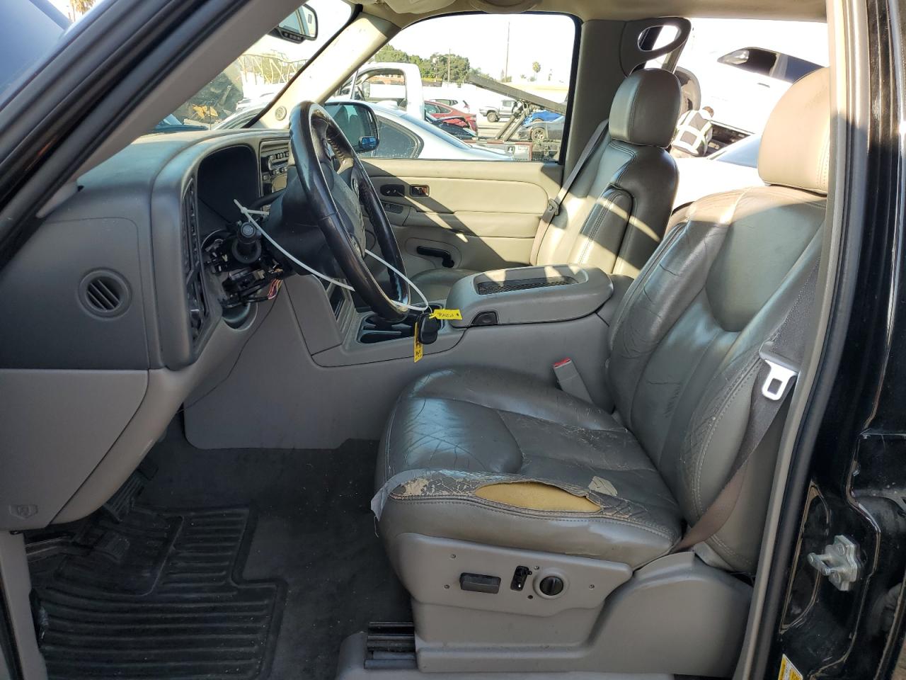 2006 Chevrolet Avalanche - Image 7