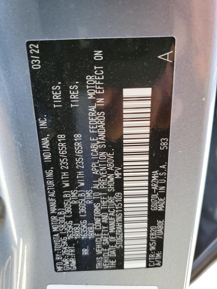 2022 Toyota Highlander - Image 13