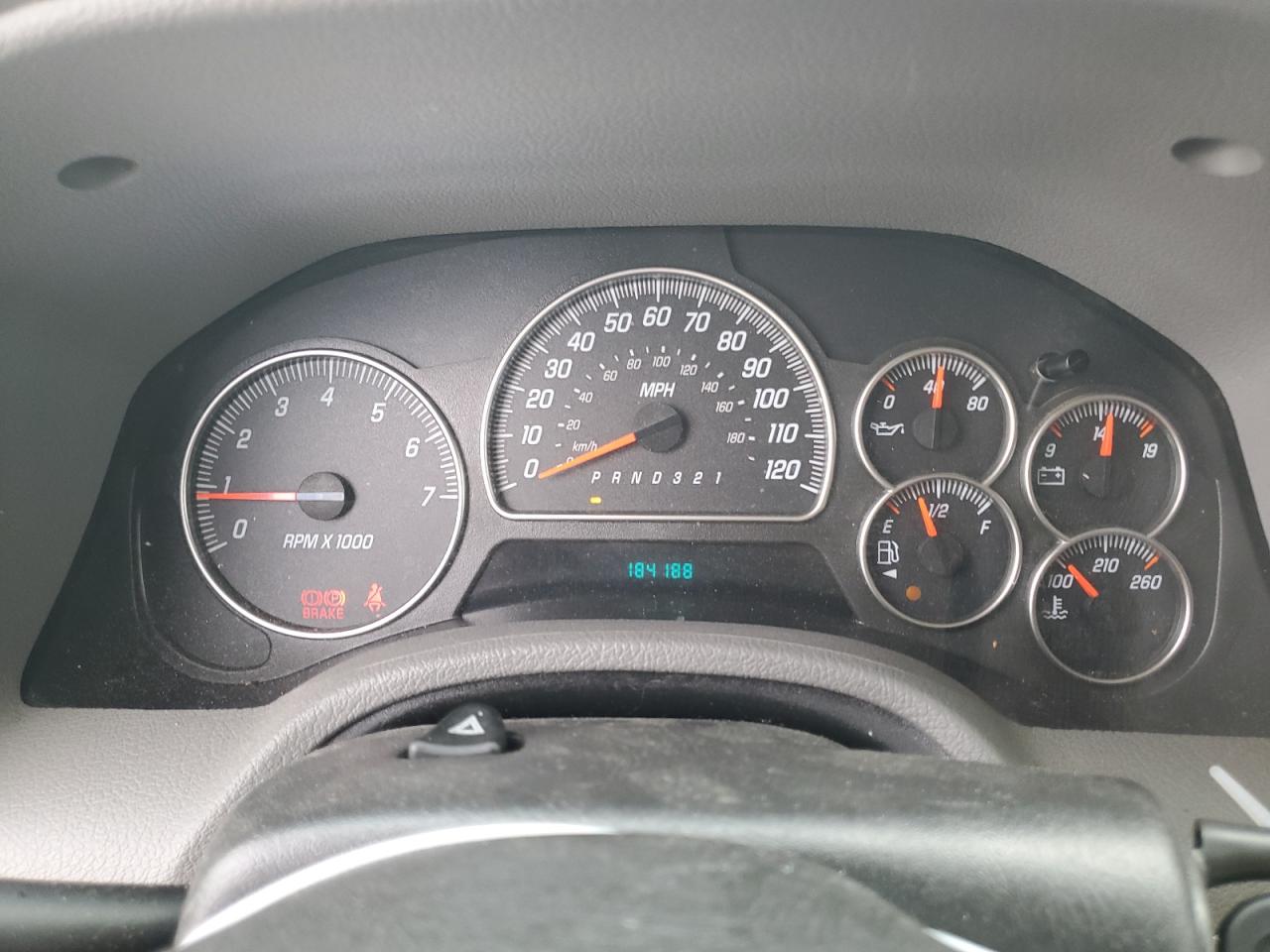 2006 GMC Envoy - Image 9