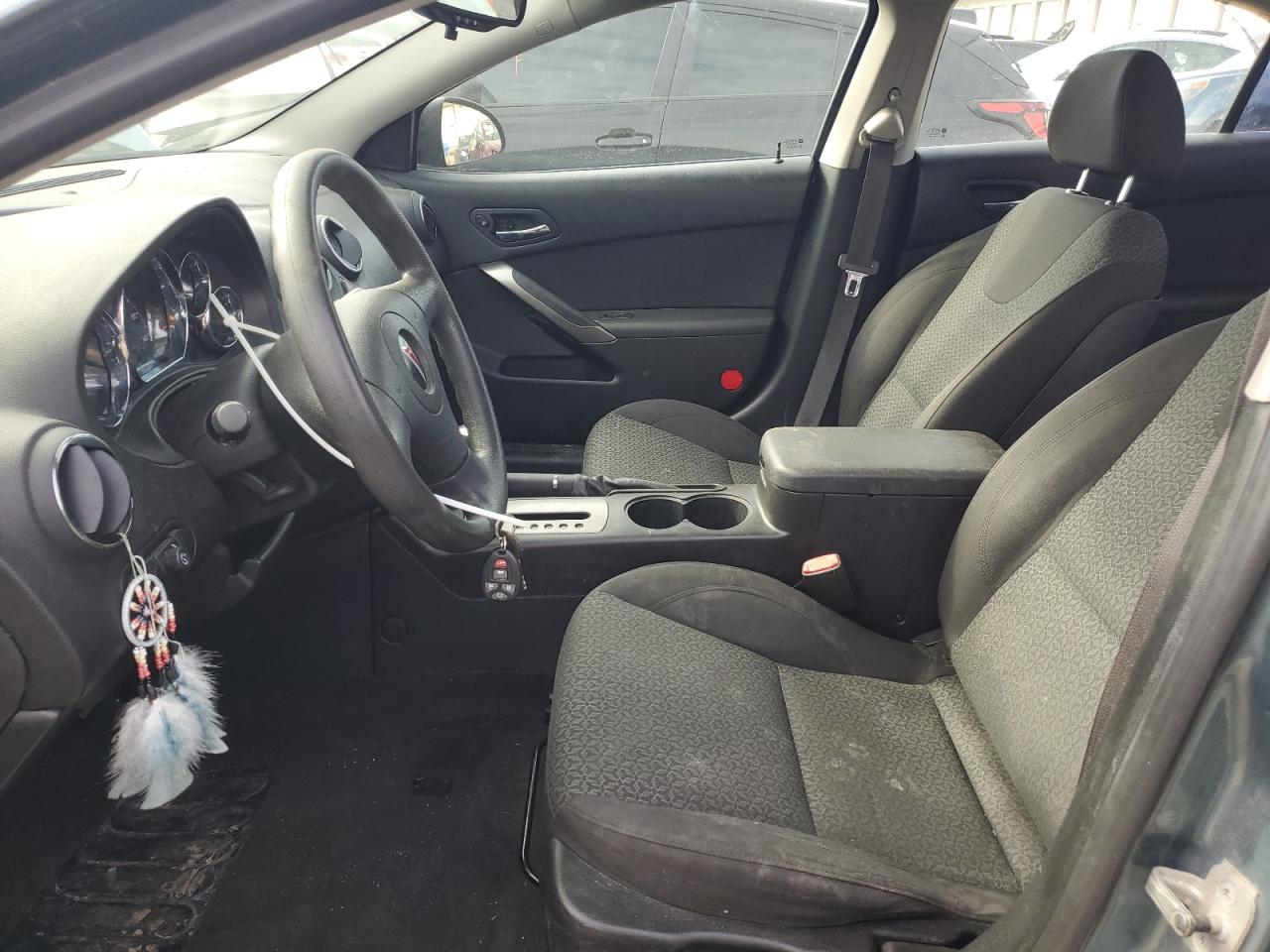 2009 Pontiac G6 - Image 7