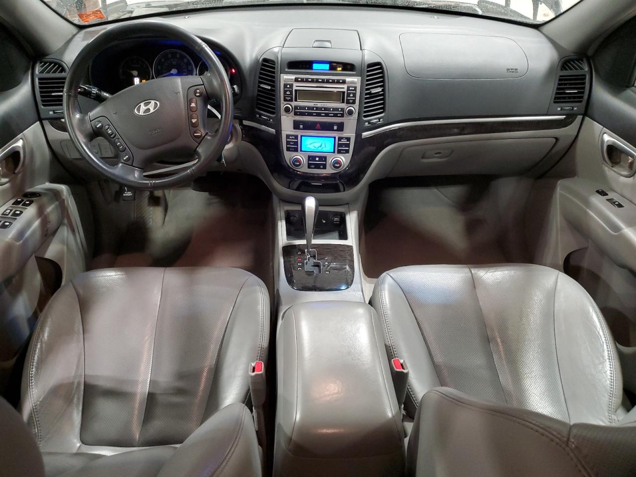 2007 Hyundai Santa Fe - Image 8