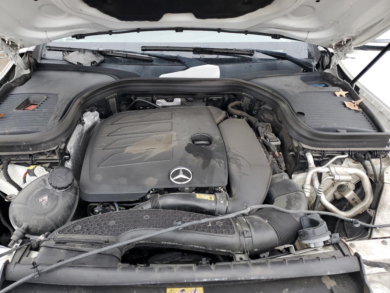 2020 Mercedes-Benz GLC - Image 14
