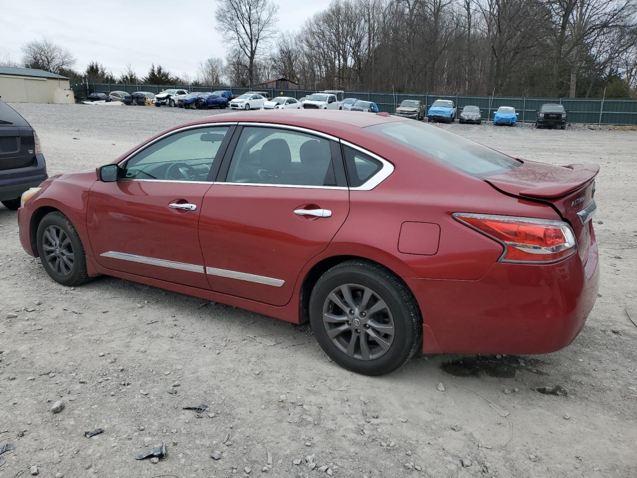 2015 Nissan Altima - Image 2