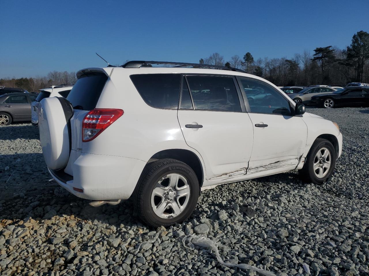 2012 Toyota RAV 4 - Image 3