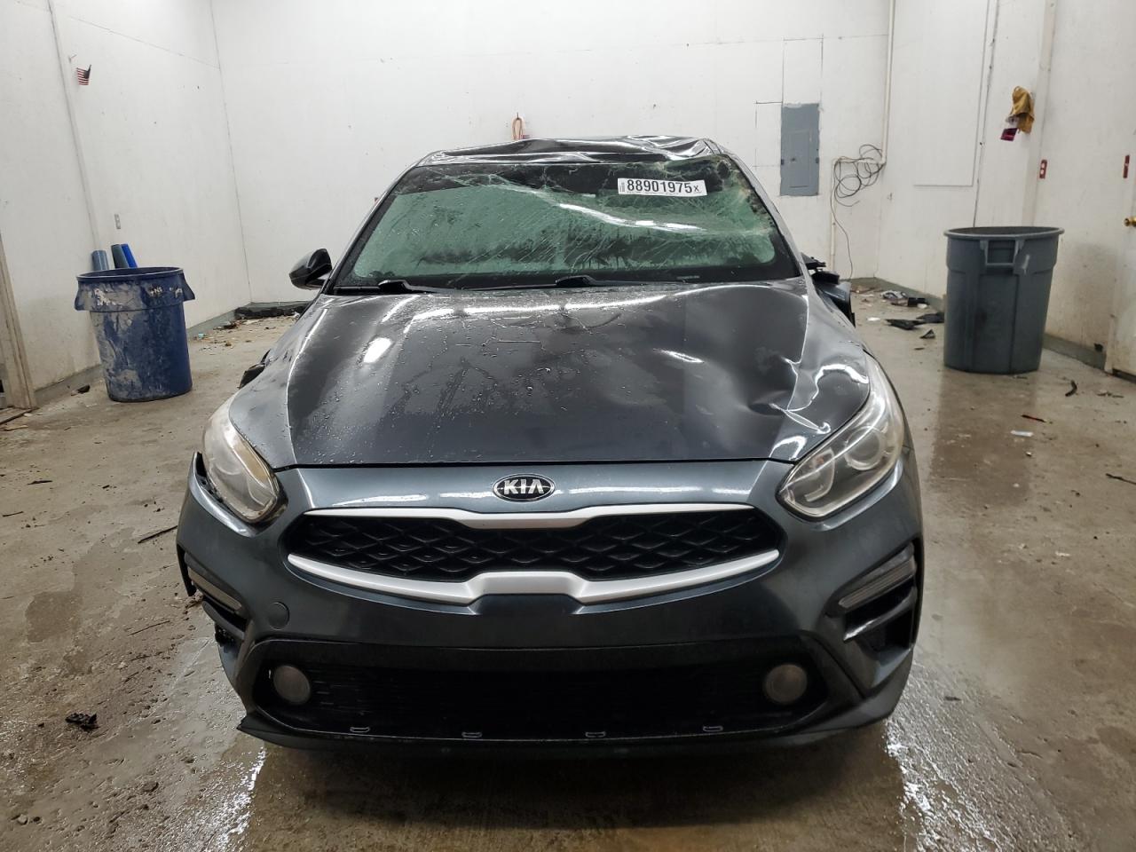 2019 Kia Forte - Image 5