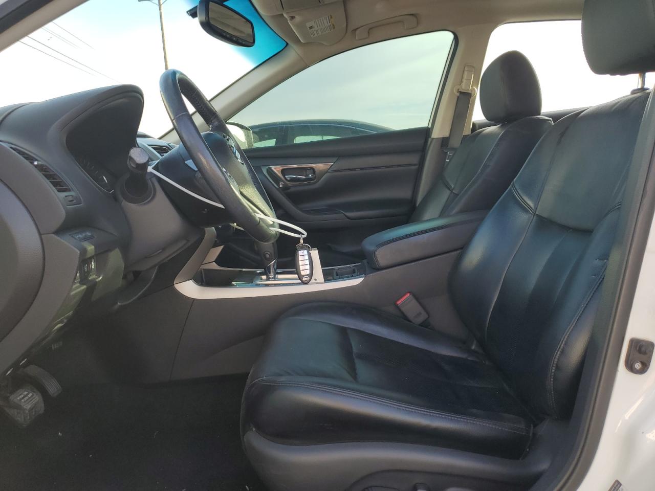 2015 Nissan Altima - Image 7