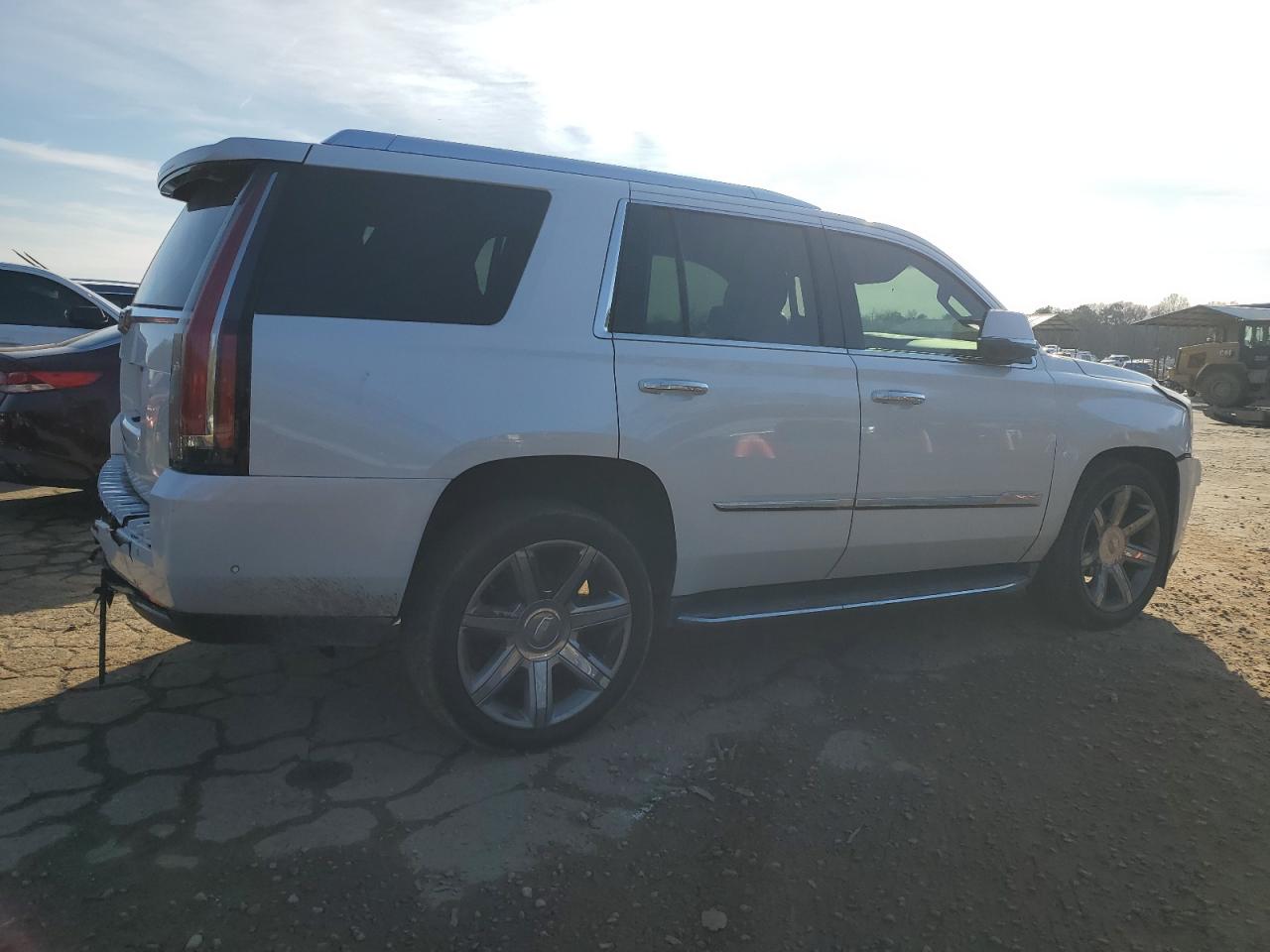 2016 Cadillac Escalade - Image 3