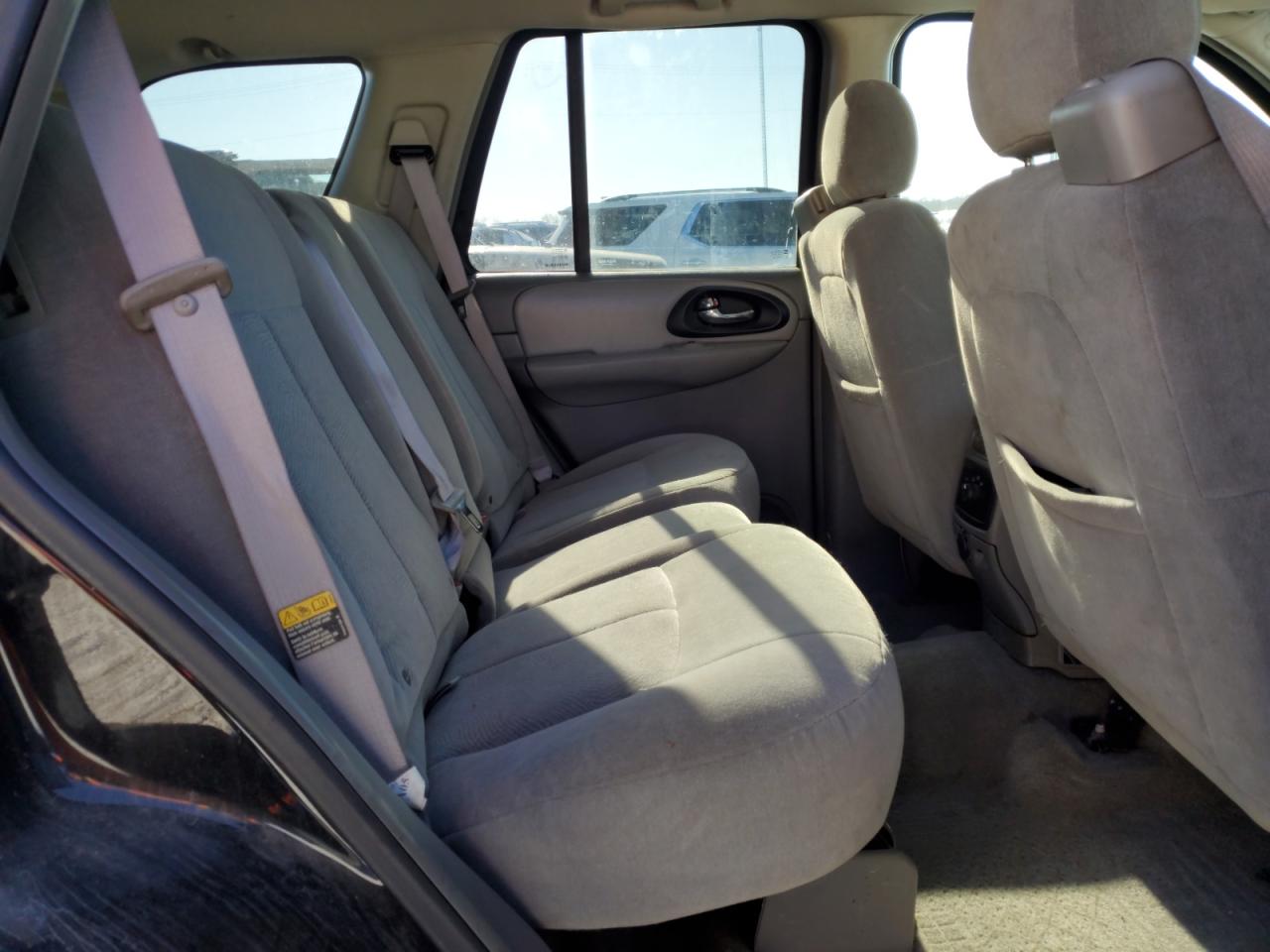 2006 Chevrolet TrailBlazer - Image 11
