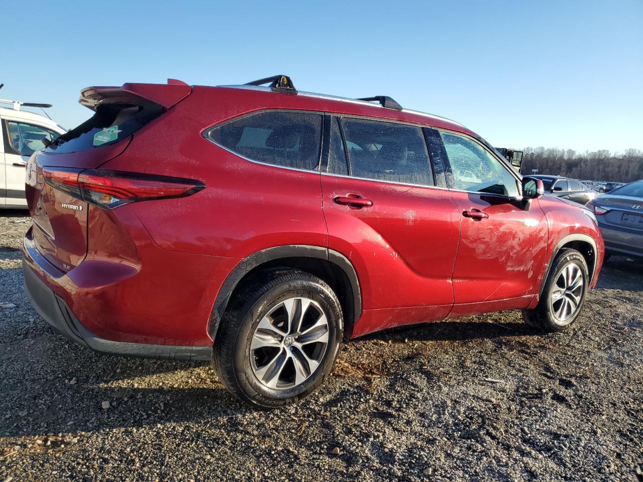 2020 Toyota Highlander - Image 3
