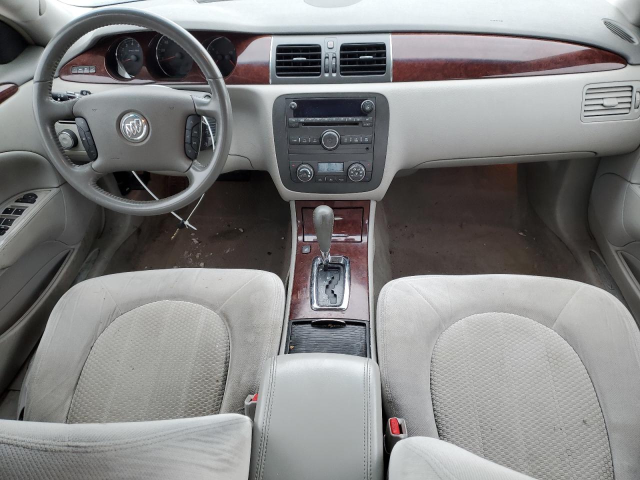 2008 Buick Lucerne - Image 8