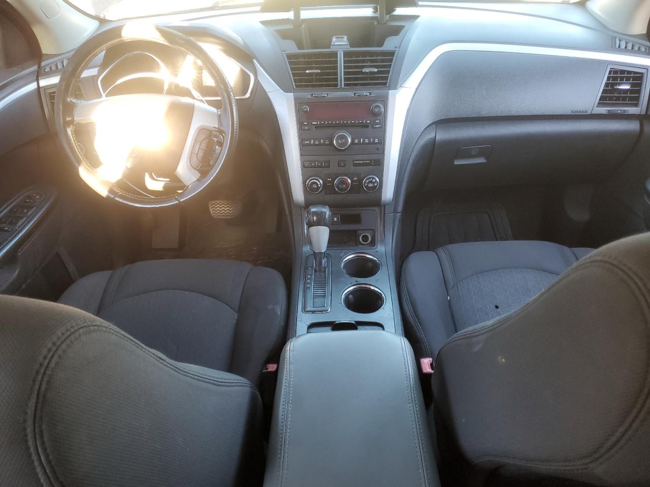 2011 Chevrolet Traverse - Image 8