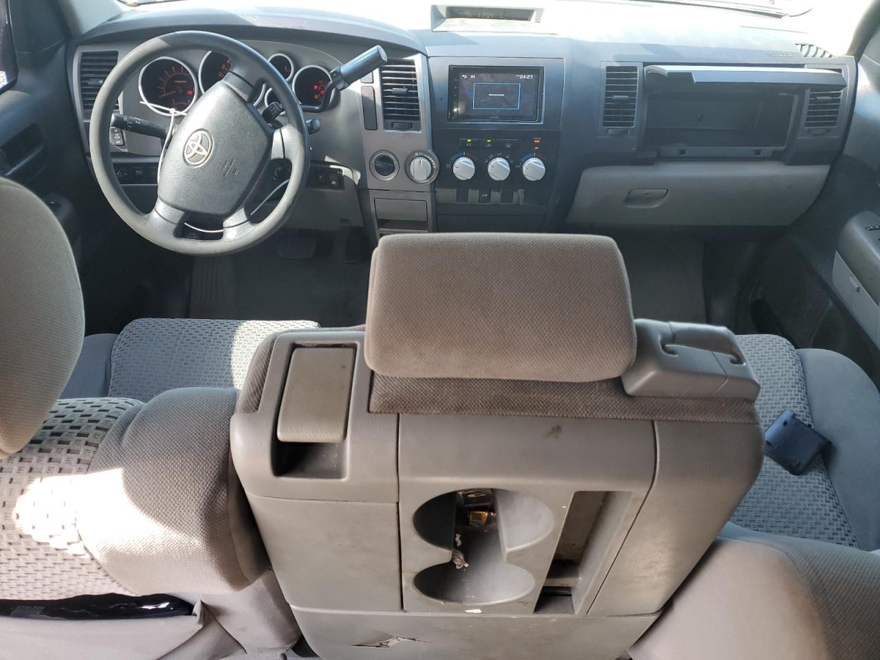 2010 Toyota Tundra - Image 8