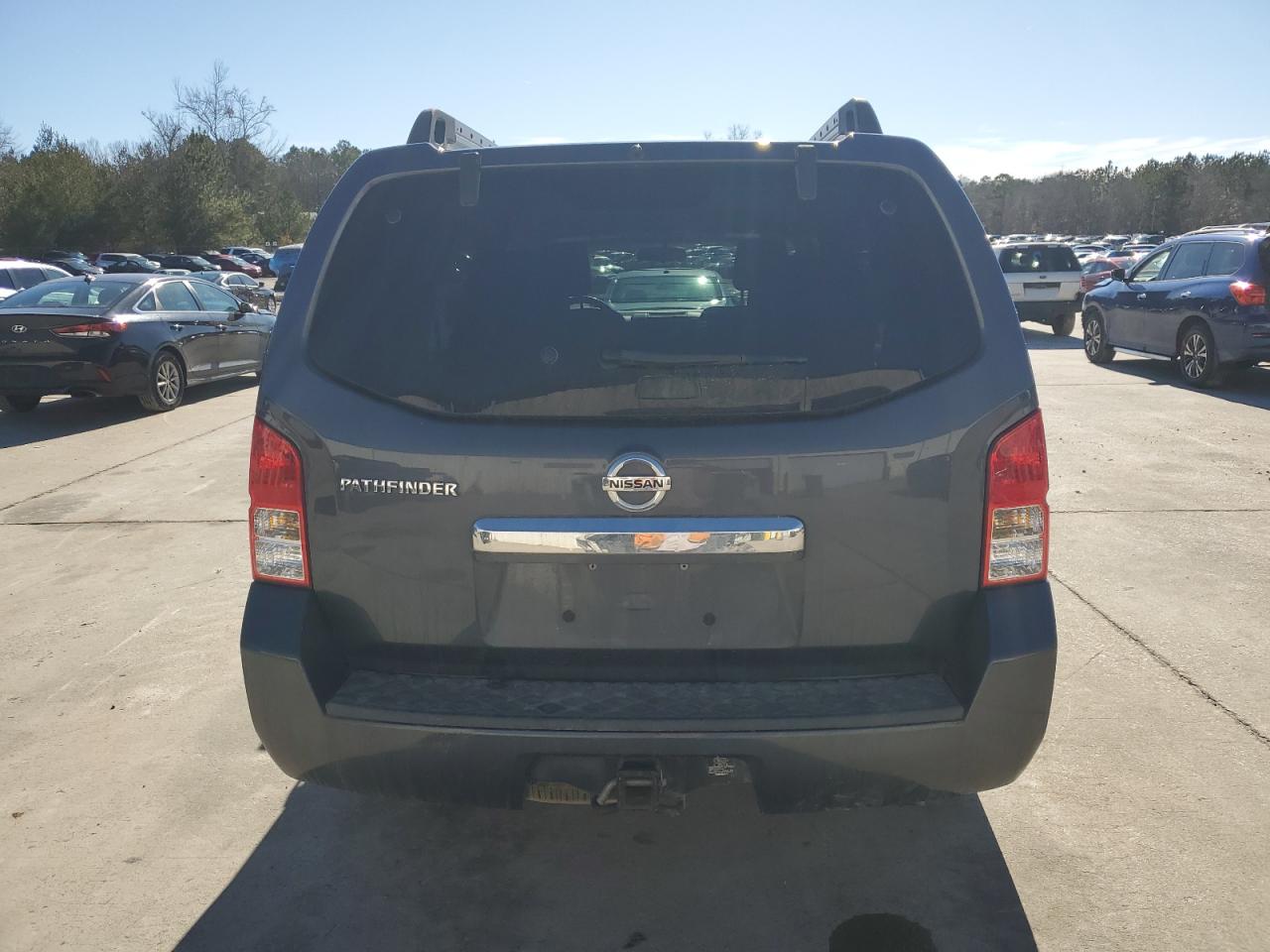 2012 Nissan Pathfinder - Image 6