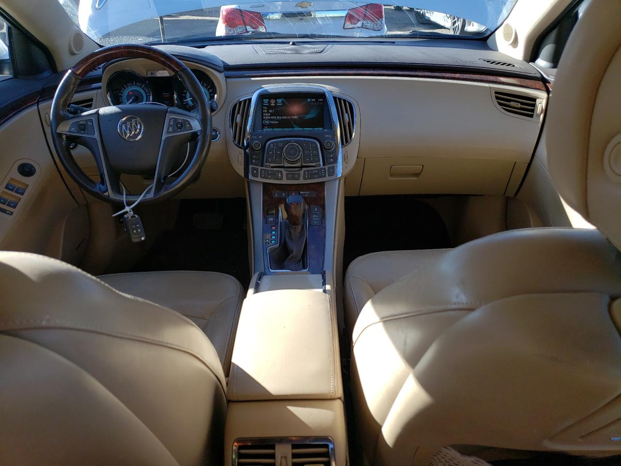 2011 Buick LaCrosse - Image 9