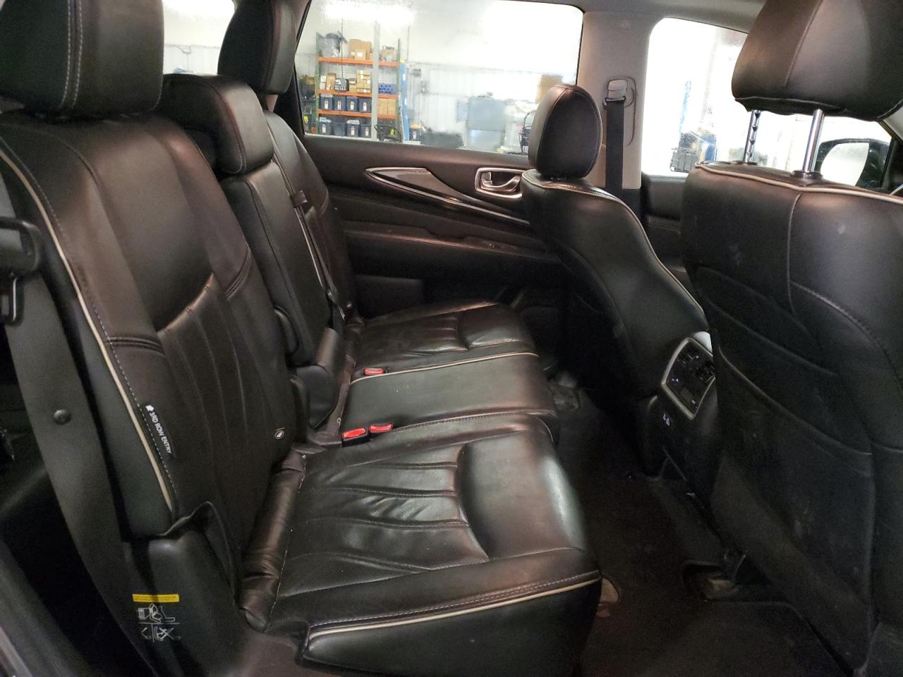 2019 Infiniti QX60 - Image 11