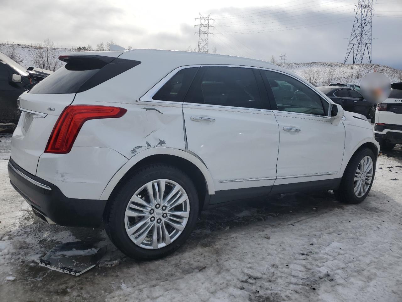 2019 Cadillac XT5 - Image 3