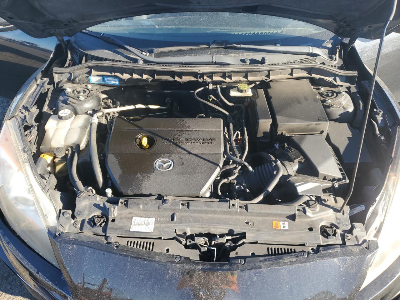 2010 Mazda 3 - Image 11