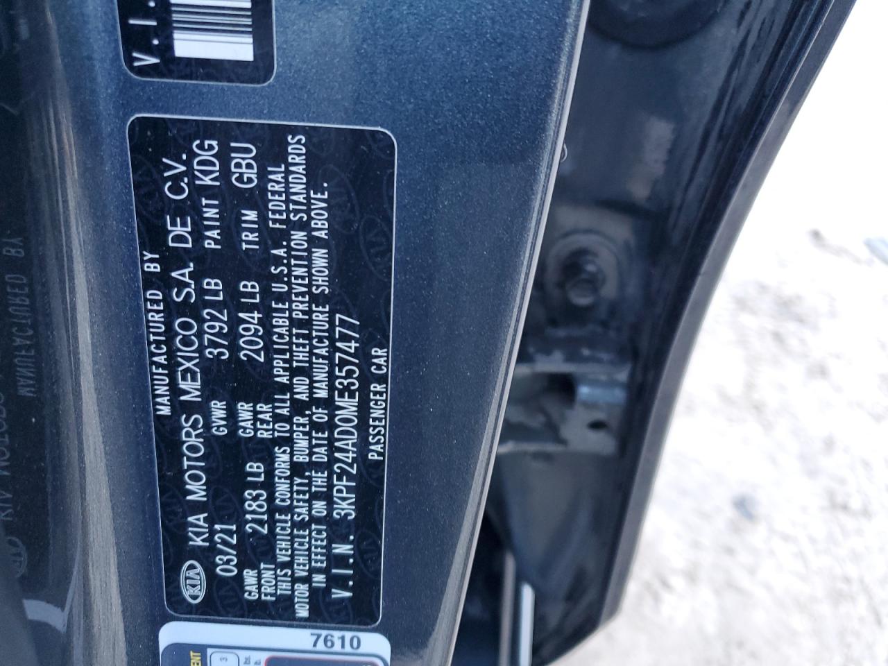 2021 Kia Forte - Image 12