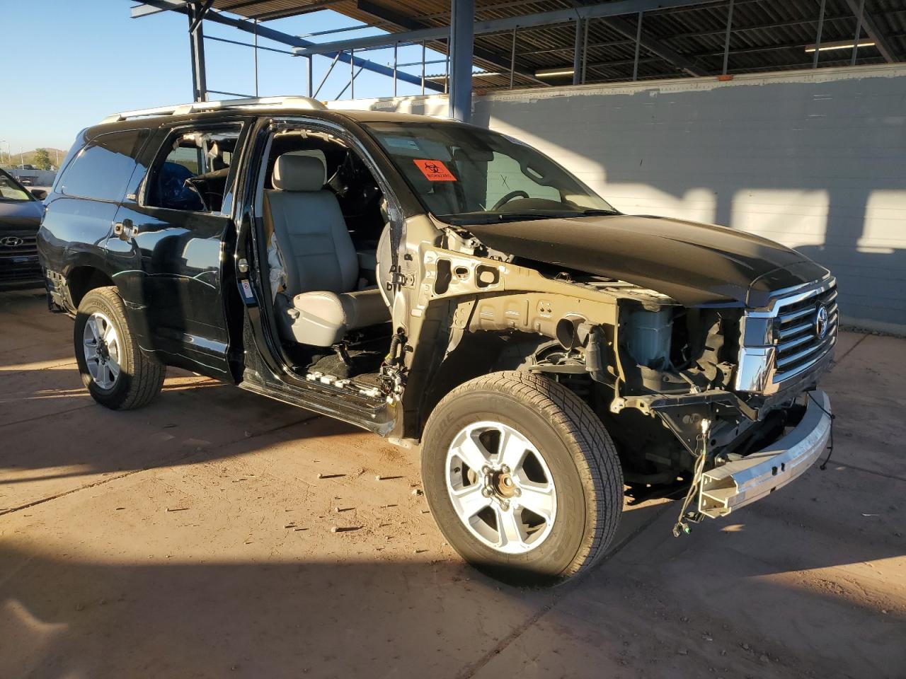 2018 Toyota Sequoia - Image 4