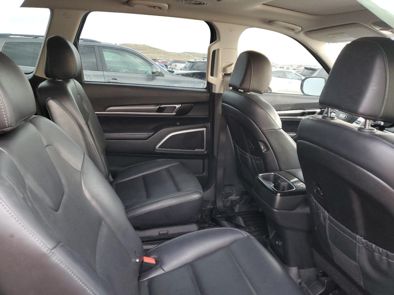 2021 Kia Telluride - Image 11