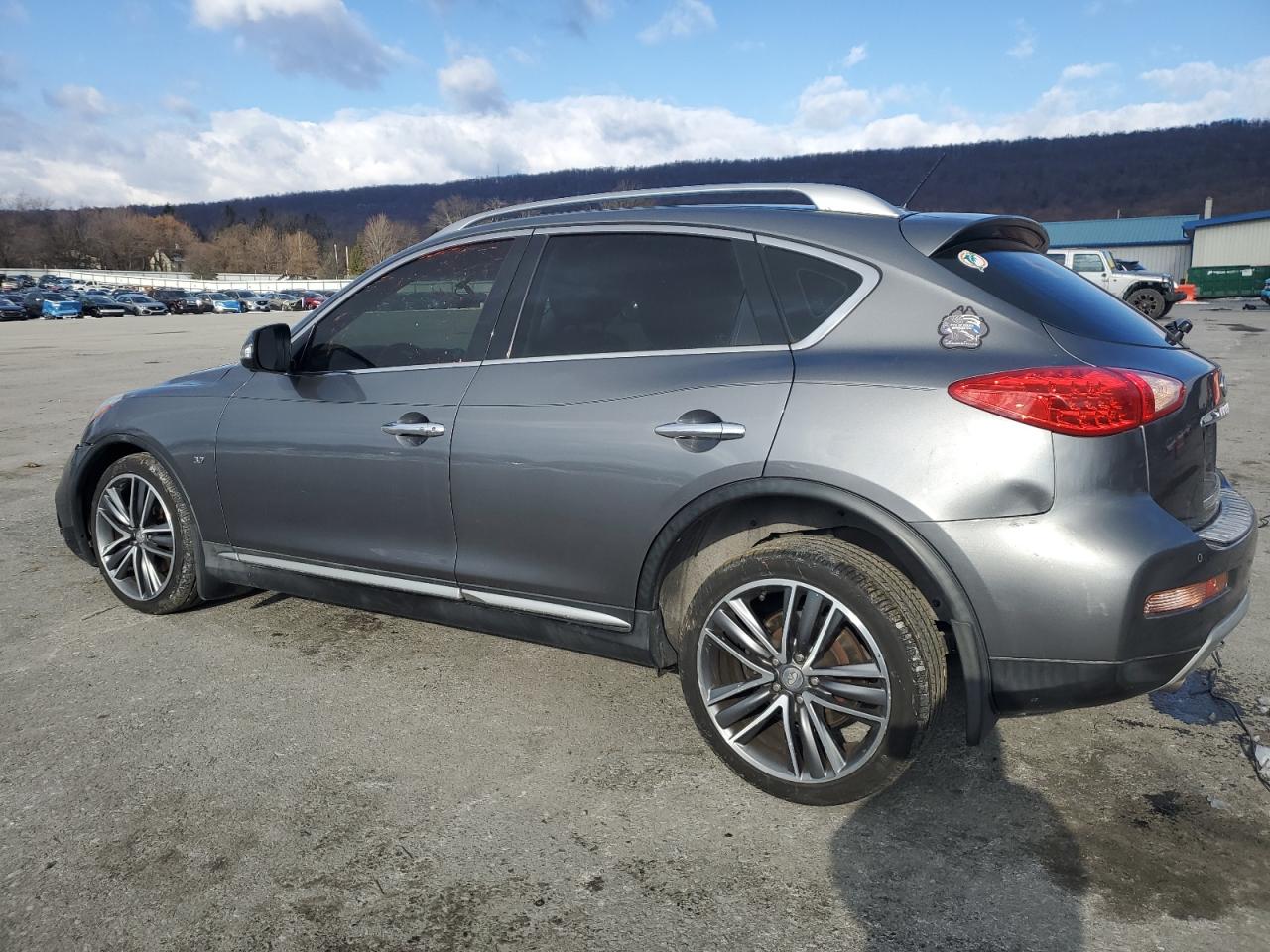 2016 Infiniti QX50 - Image 2