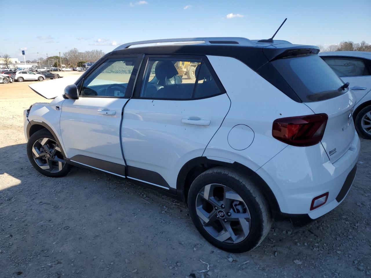 2024 Hyundai Venue - Image 2