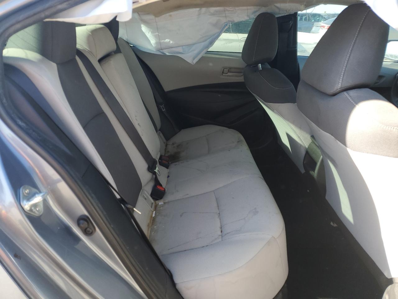2022 Toyota Corolla - Image 11