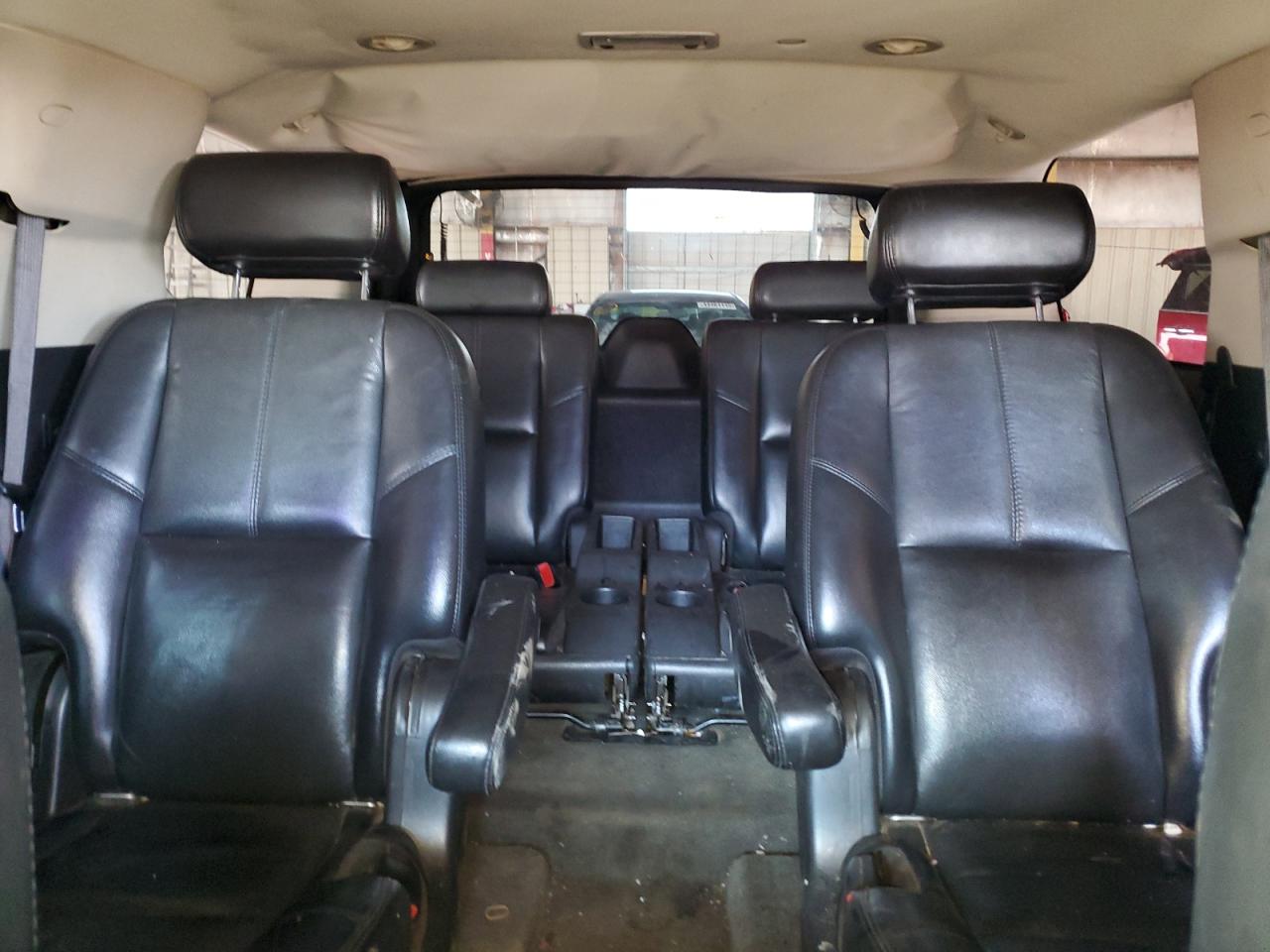 2007 Chevrolet Tahoe - Image 10