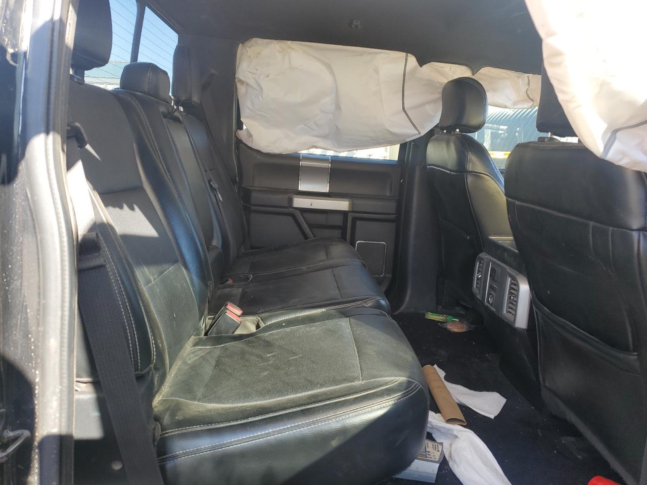 2015 Ford F-150 - Image 10