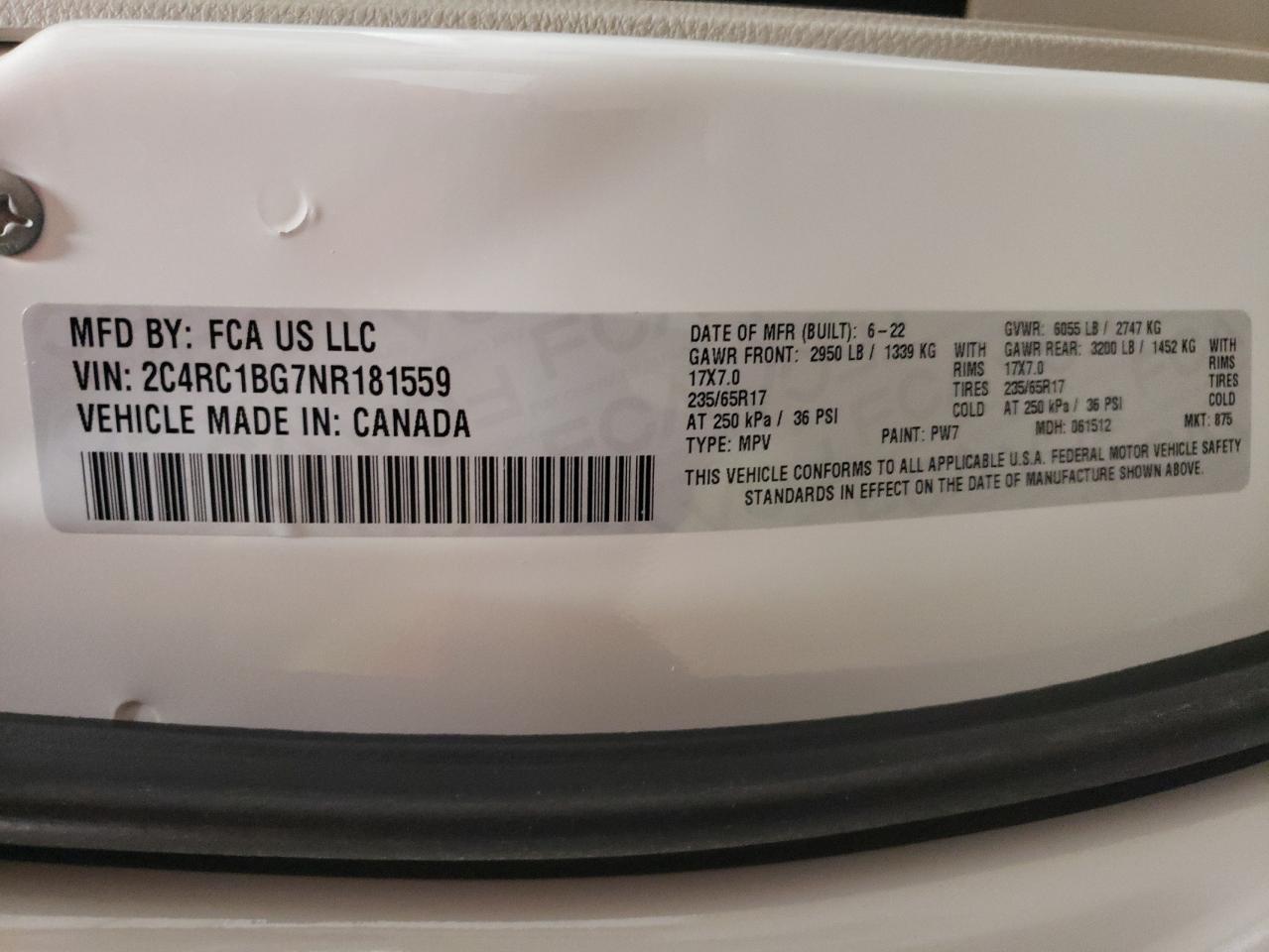 2022 Chrysler Pacifica - Image 13