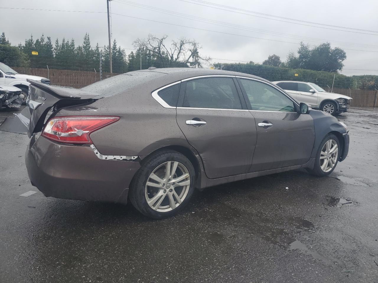 2013 Nissan Altima - Image 3