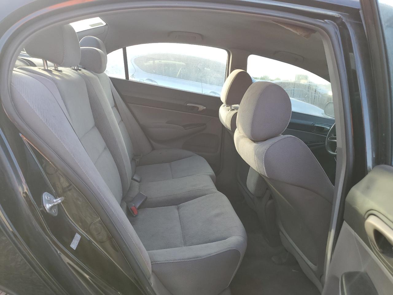 2011 Honda Civic - Image 10