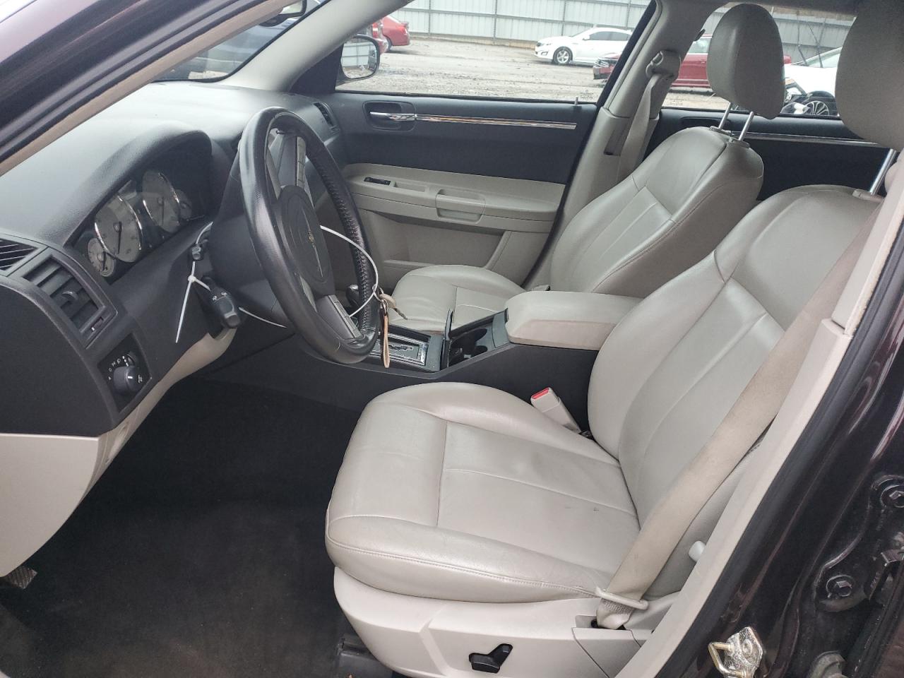 2005 Chrysler 300 Touring VIN: 2C3JA53G65H511338 Lot: 87441834