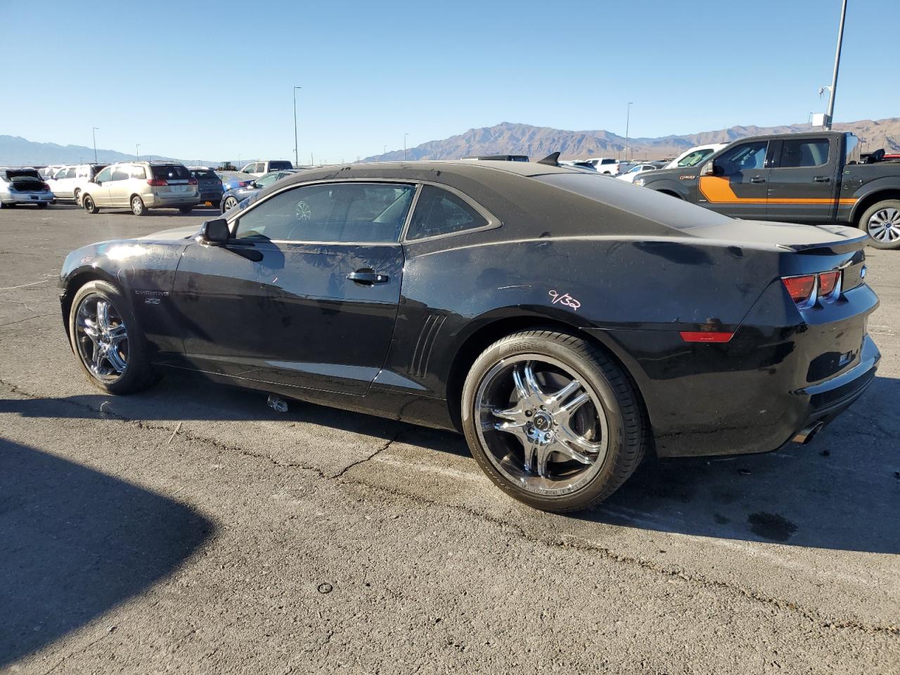 2012 Chevrolet Camaro - Image 2