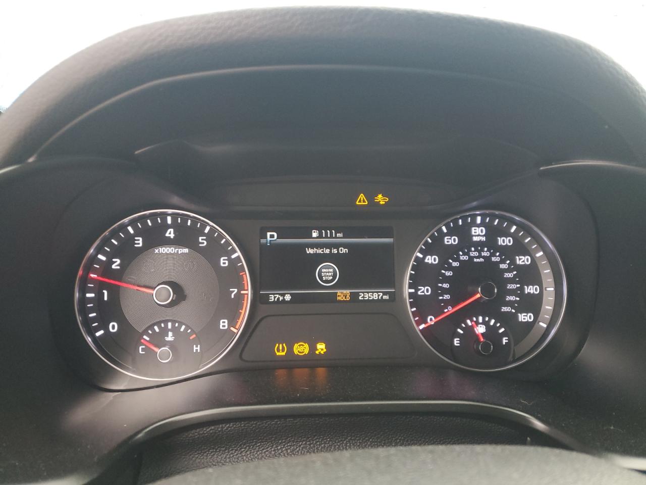 2023 Kia Forte - Image 9