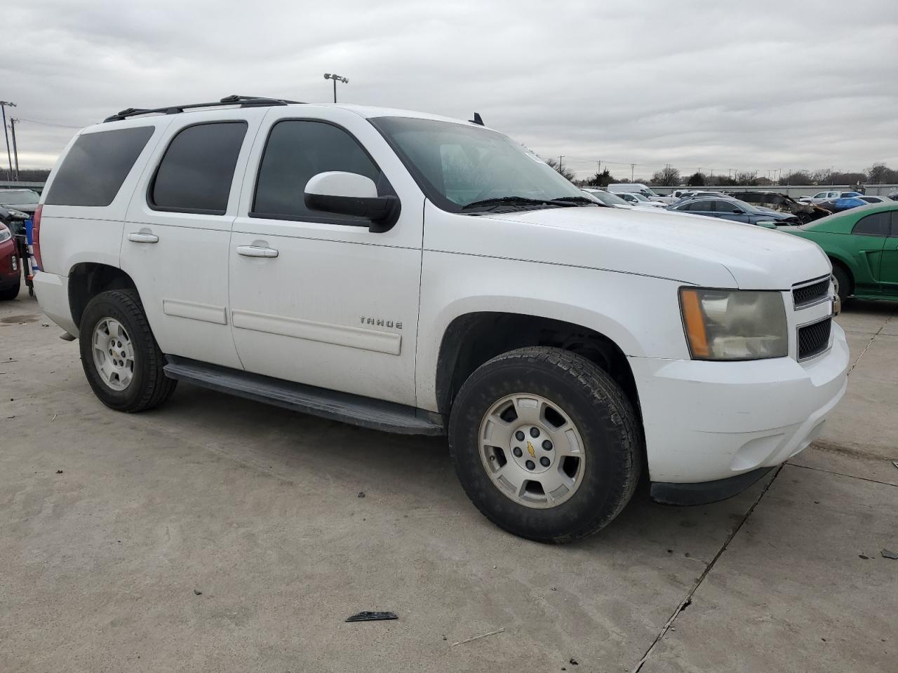 2011 Chevrolet Tahoe - Image 4