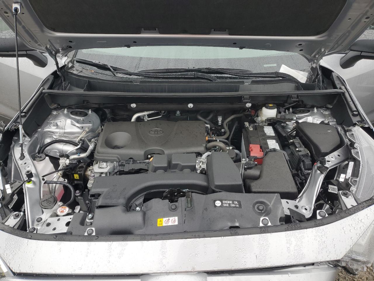 2024 Toyota RAV 4 - Image 13