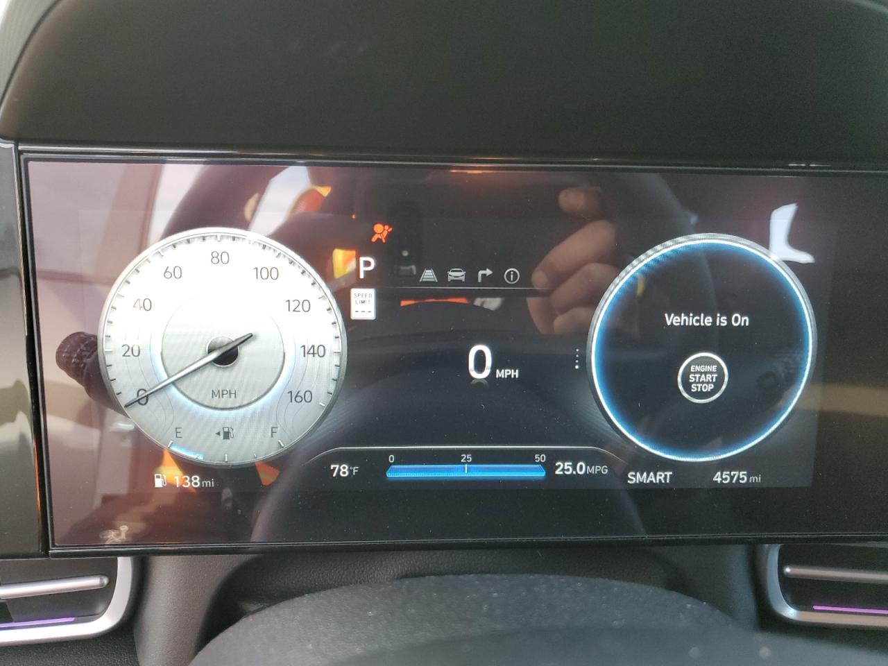 2024 Hyundai Elantra - Image 9