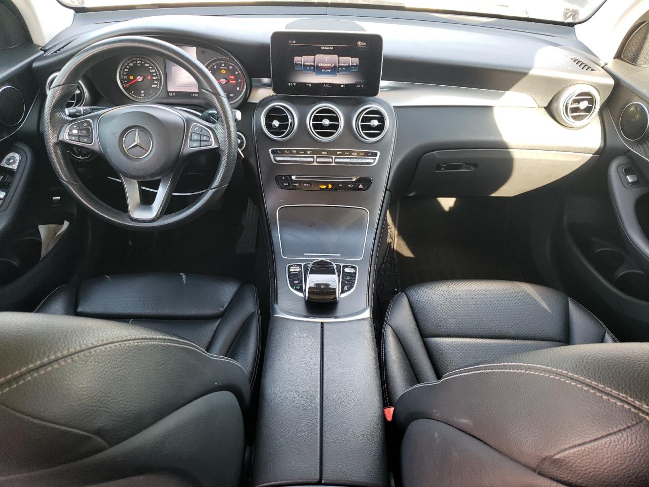 2016 Mercedes-Benz GLC - Image 8