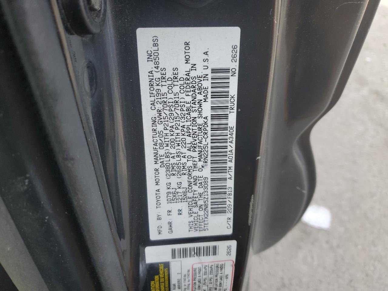 2005 Toyota Tacoma - Image 12
