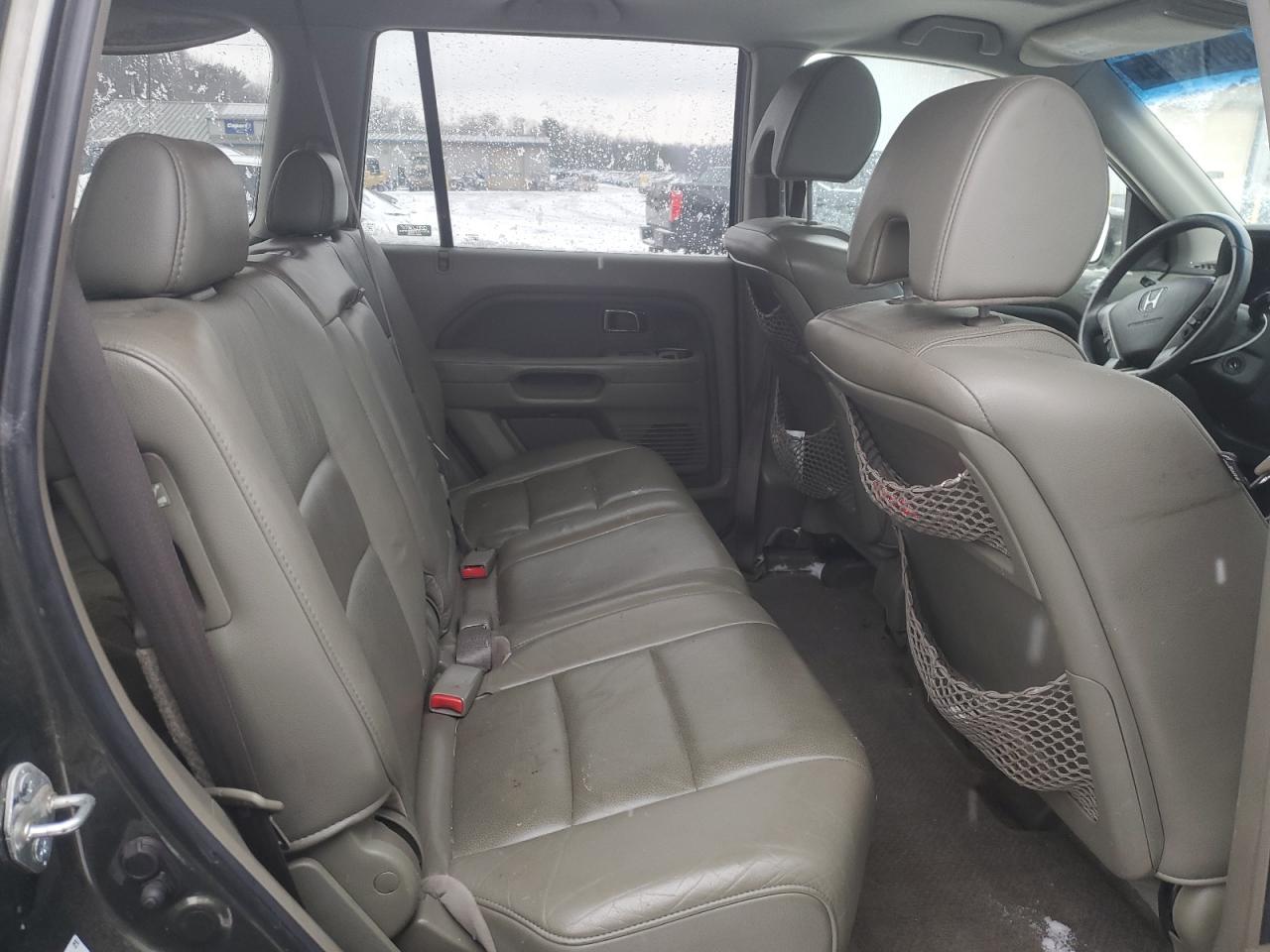 2006 Honda Pilot - Image 11