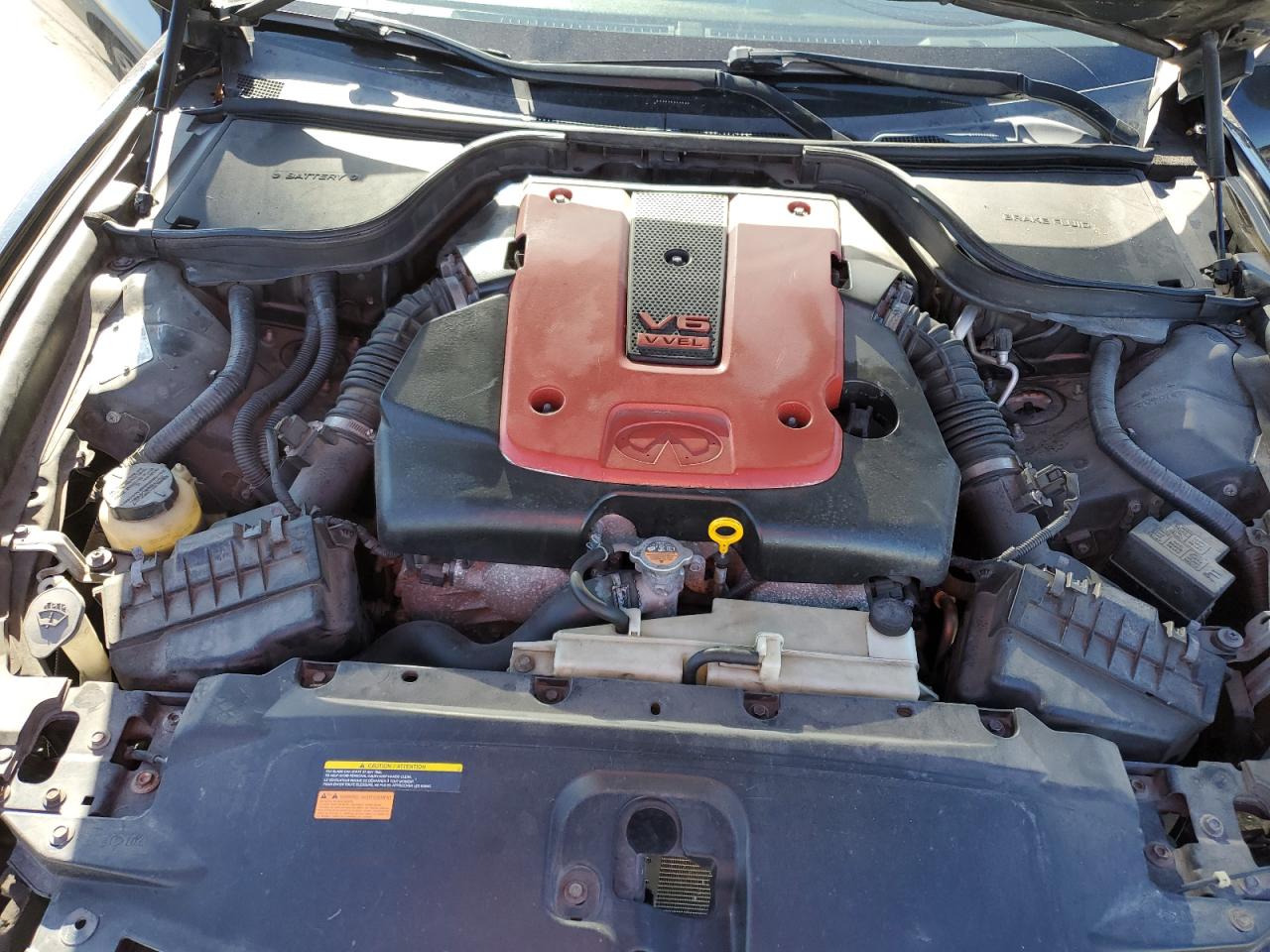 2011 Infiniti G - Image 13