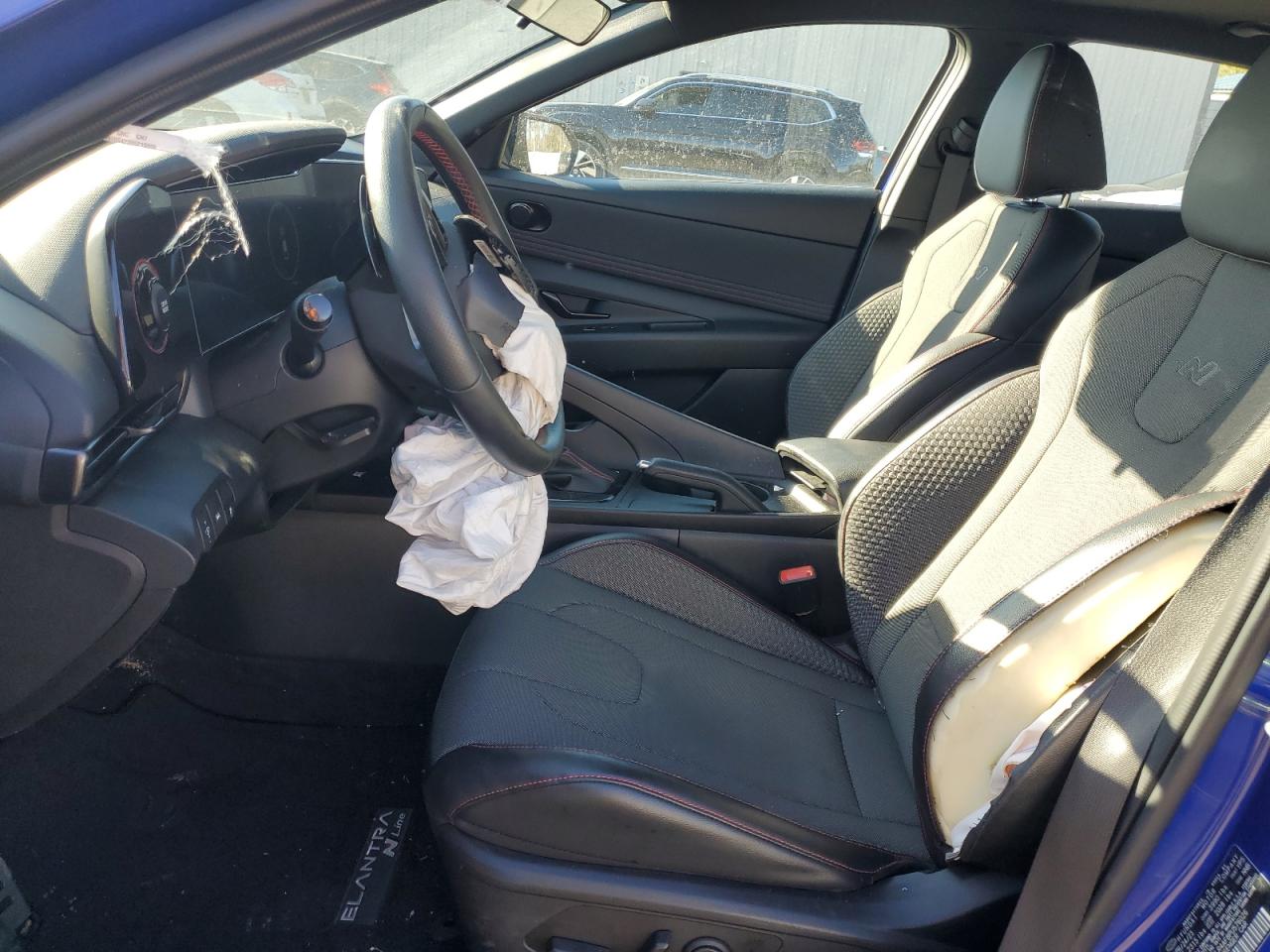 2023 Hyundai Elantra - Image 7