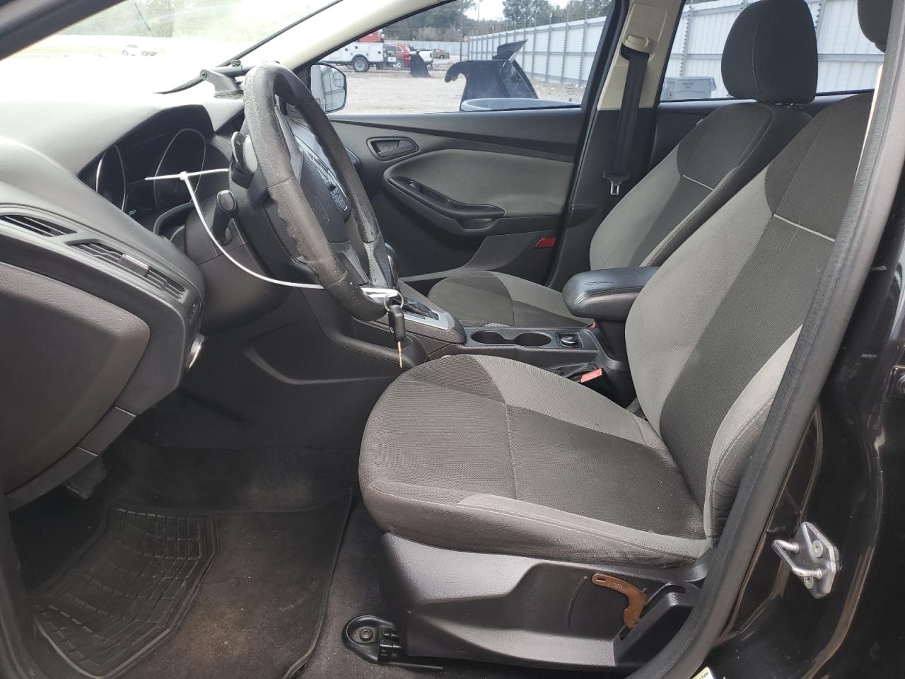 2012 Ford Focus - Image 7