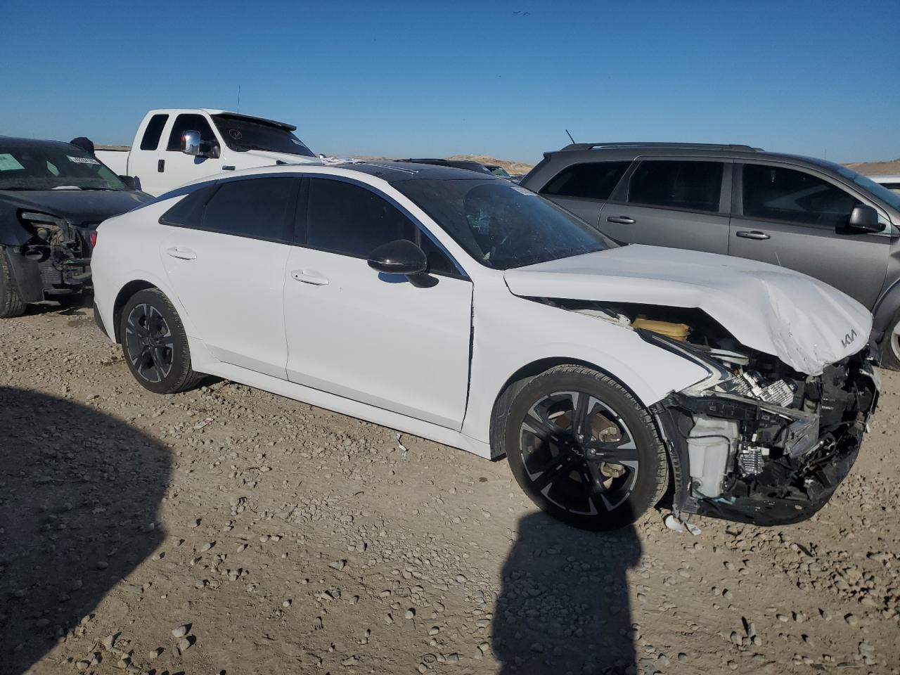 2022 Kia K5 - Image 4