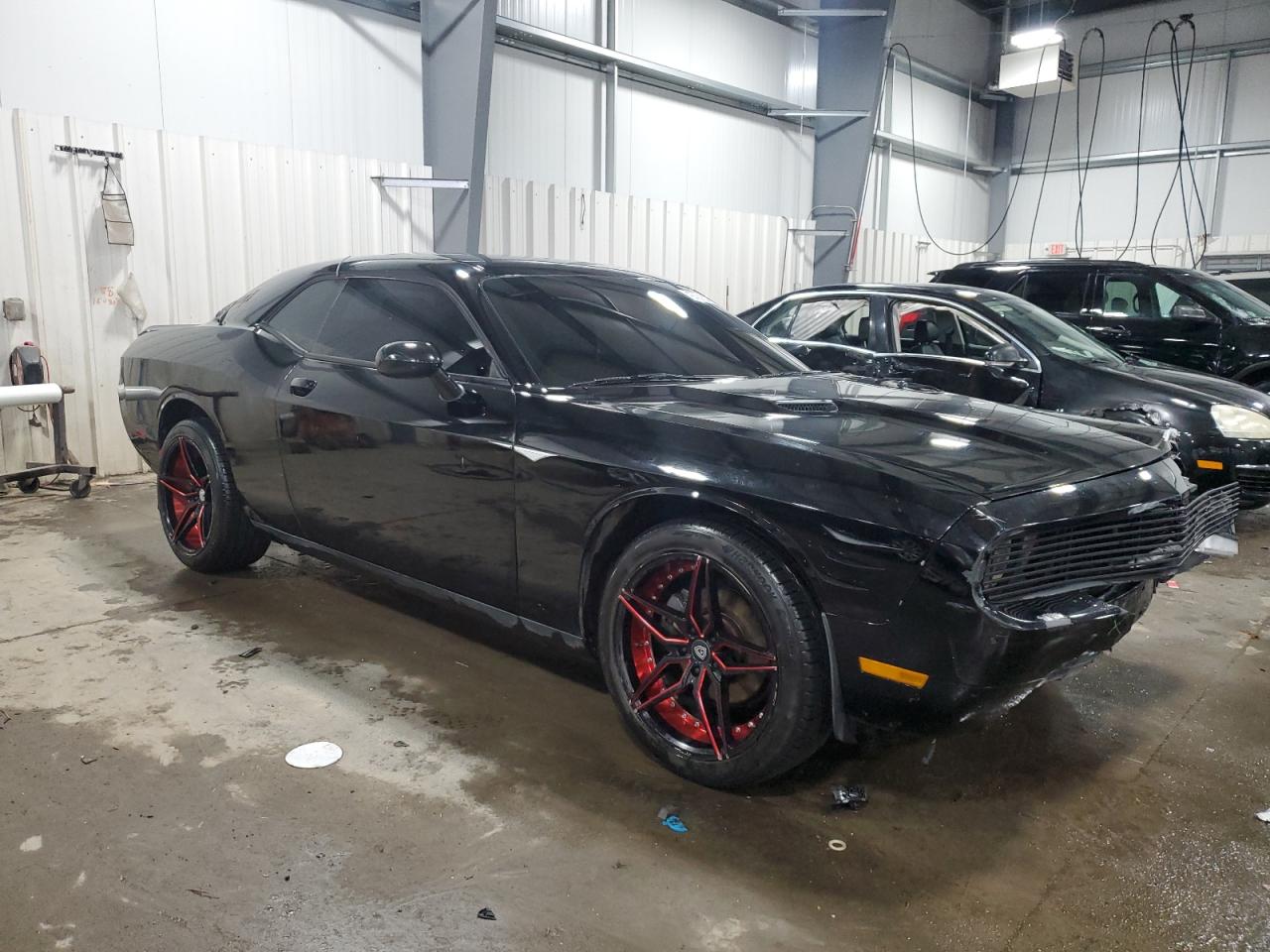 2014 Dodge Challenger - Image 4