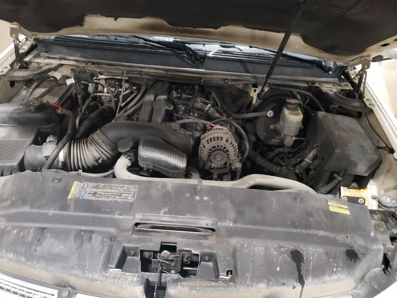 2009 Cadillac Escalade - Image 12